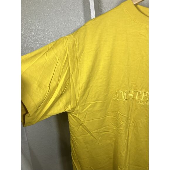 VTG XL Yellow Embroidered Holland Amsterdam Souvenir T-Shirt 100% Cotton - Picture 2 of 6